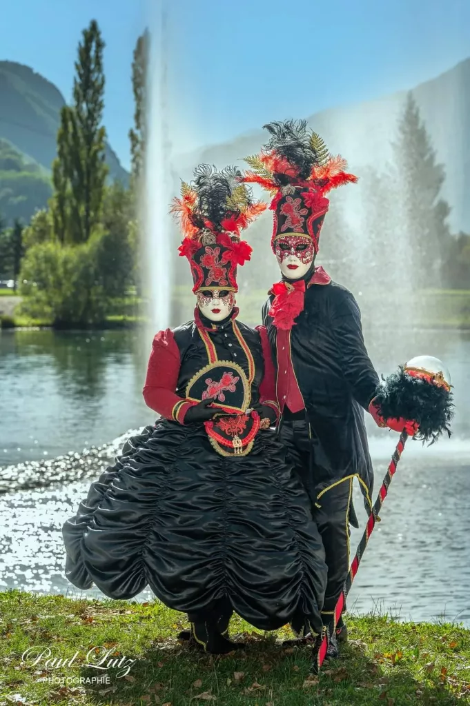 🎭👗 Carnaval Vénitien en Costume Unique 👗🎭
